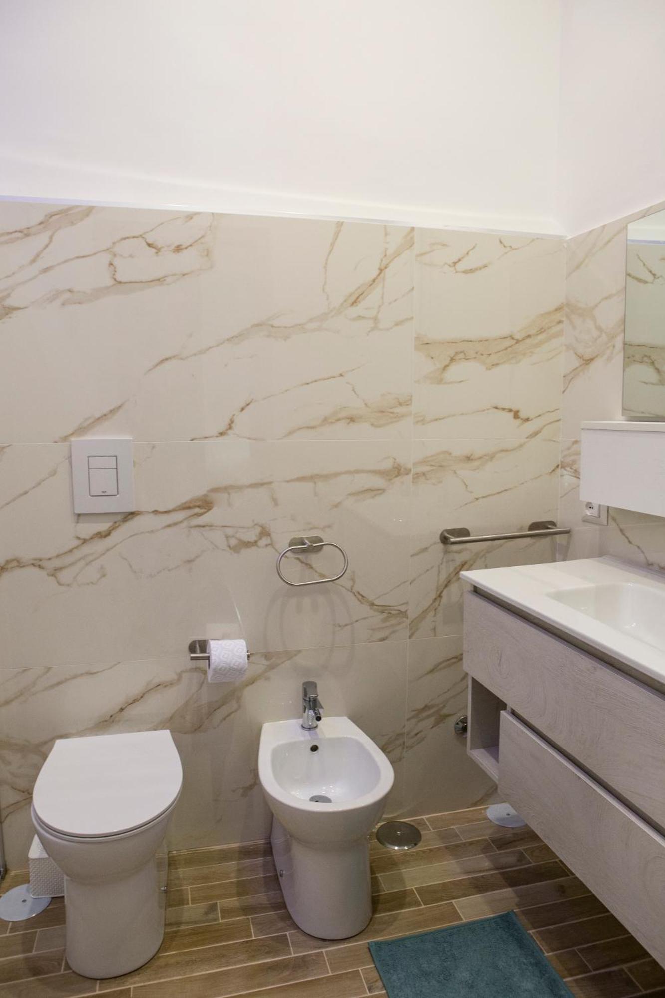 Napoli Skyport Bed & Breakfast Ngoại thất bức ảnh